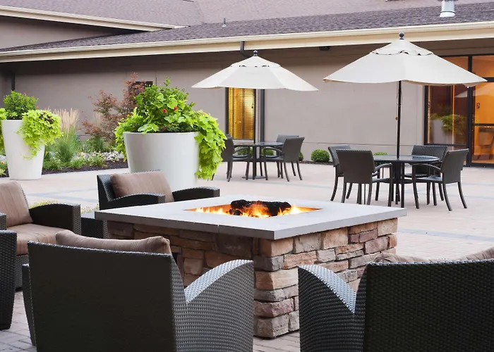 DoubleTree by Hilton Collinsville/St.Louis