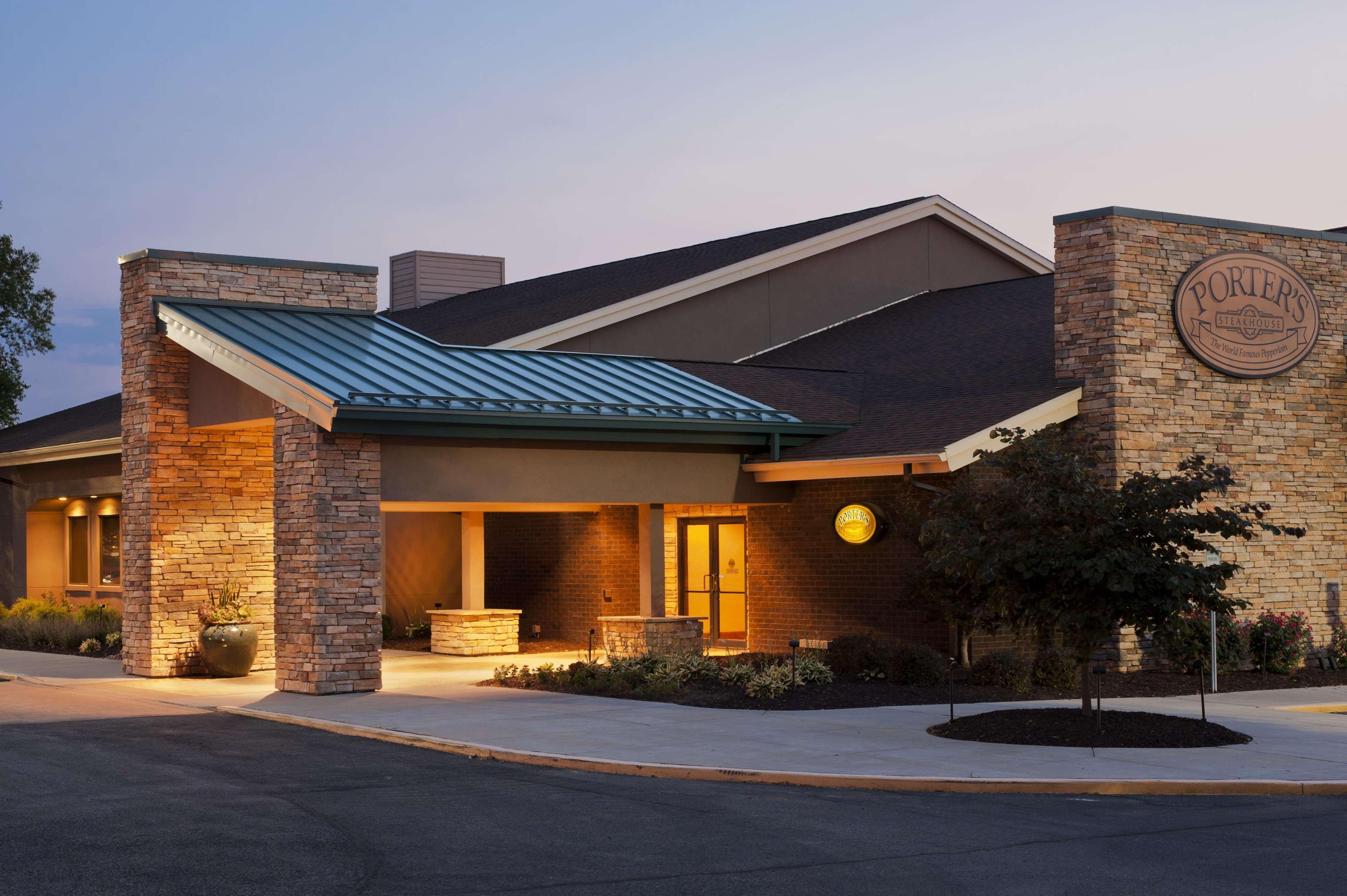 Doubletree By Hilton Collinsville/st.louis