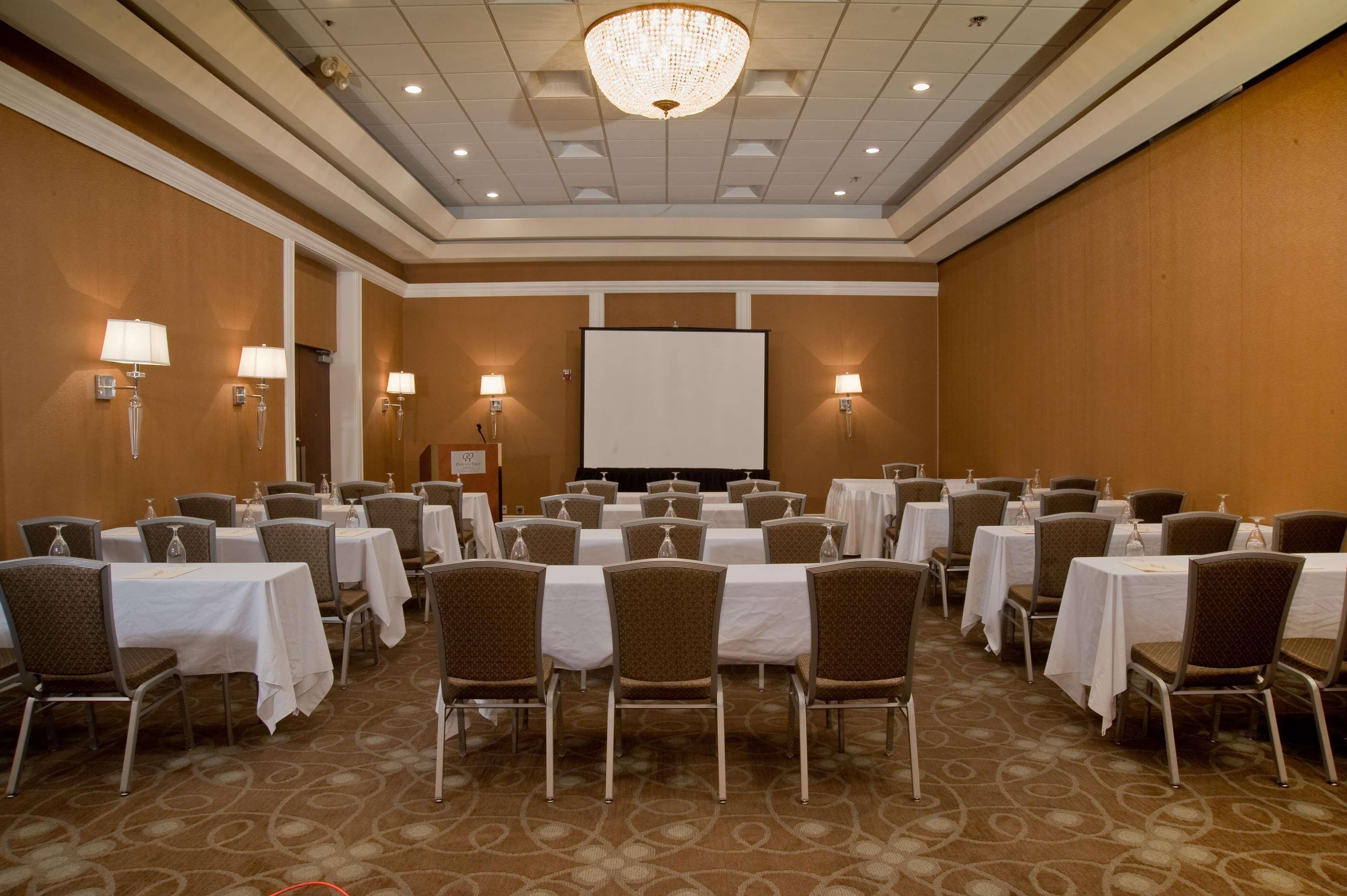 Hotel Doubletree By Hilton Collinsville/st.louis 4*
