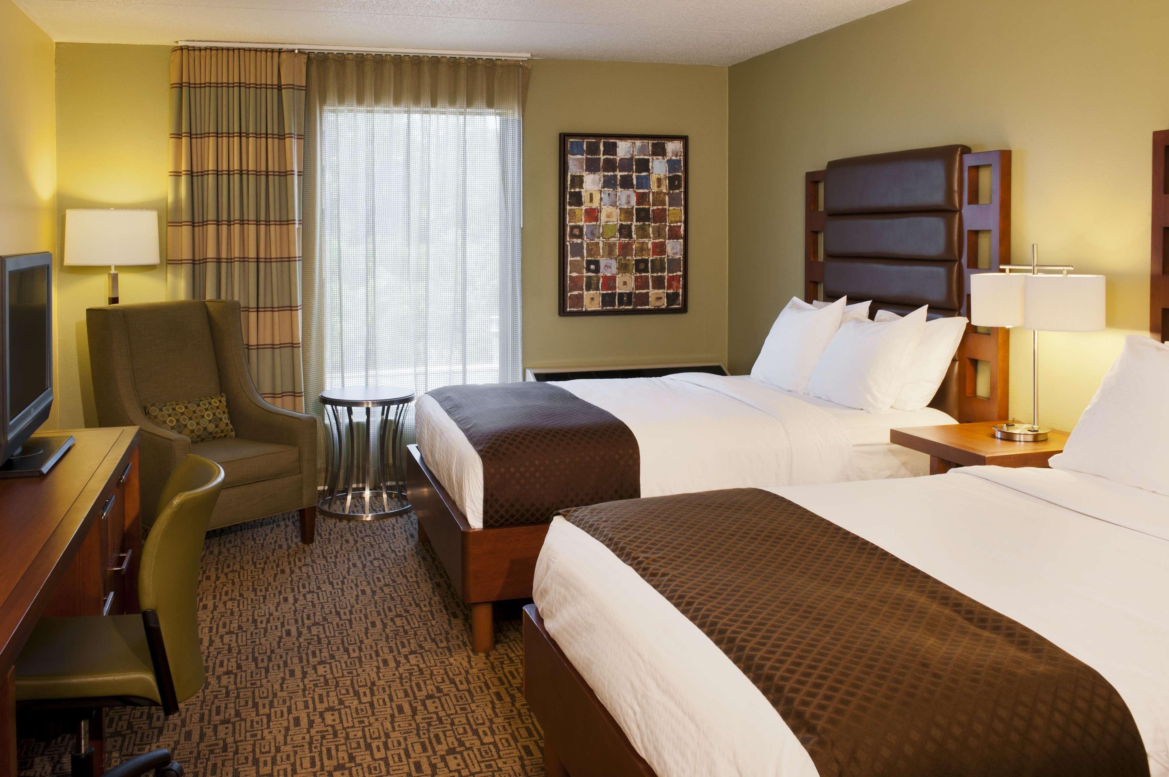 Hotel Doubletree By Hilton Collinsville/st.louis 4*